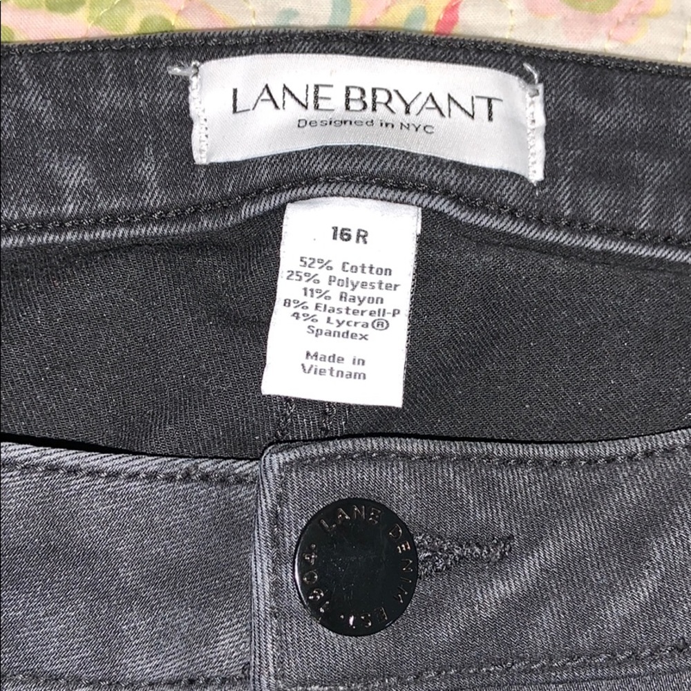Jeans - Picture 3 of 4
